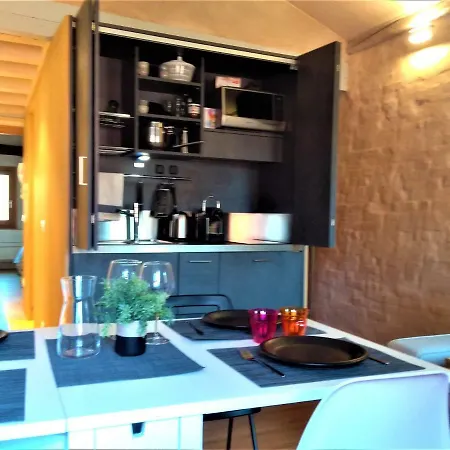דירה Biennale House