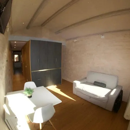 Biennale House * Wenecja